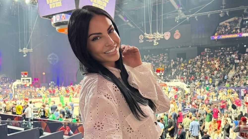 H Δήμητρα Αλεξανδράκη για τη νέα της σχέση: «Με έχει τυφλώσει ο έρωτας, είχα ξεχάσει πως είναι» [βίντεο]